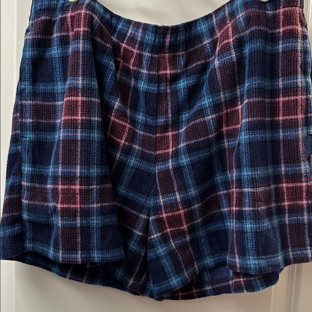 NWT Eddie Bauer Loungewear/Sleepwear Women's Plaid Shorts - Blue and Pink - Picture 2 of 3